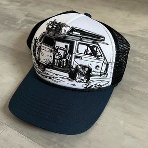 Sunday afternoons dream seeker trucker hat unisex one size new with tags